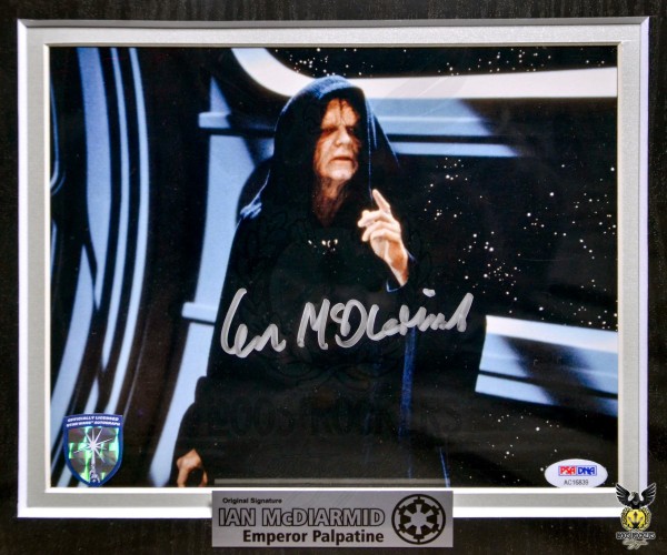 Star-Wars-152-Autographs-1229083970.jpeg